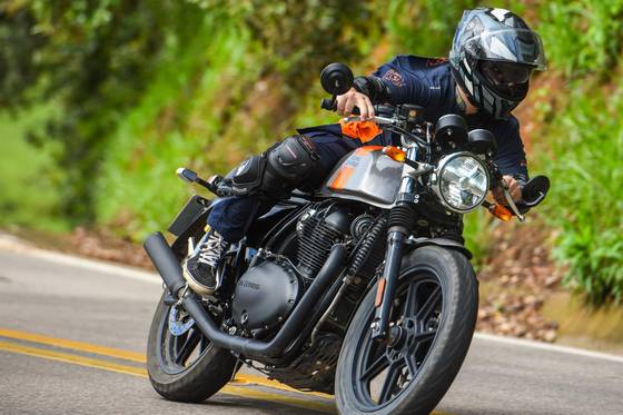 ROYAL ENFIELD CONTINENTAL GT 